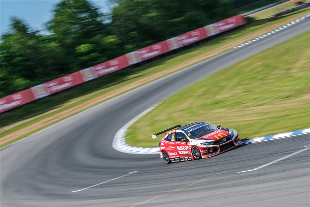 Kasper H. Jensen tog næstbedste tid for GMB Motorsport.